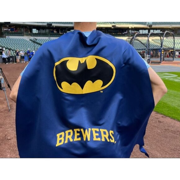 Milwaukee Brewers Youth Batman Cape Game Giveway 2023 New in Package - Picture 1 of 3